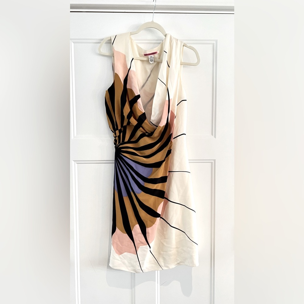 Diane Von Furstenberg Printed Silk Dress Size 10